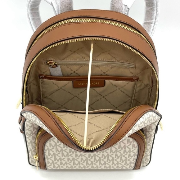 Michael Kors Jaycee Medium Zip Packet Backpack & Large Trifold Wallet Vanilla - Picture 8 of 13